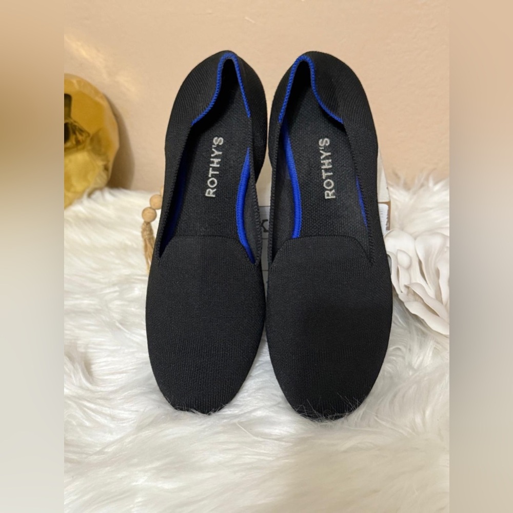 Rothy's Women's Black and Blue Flats